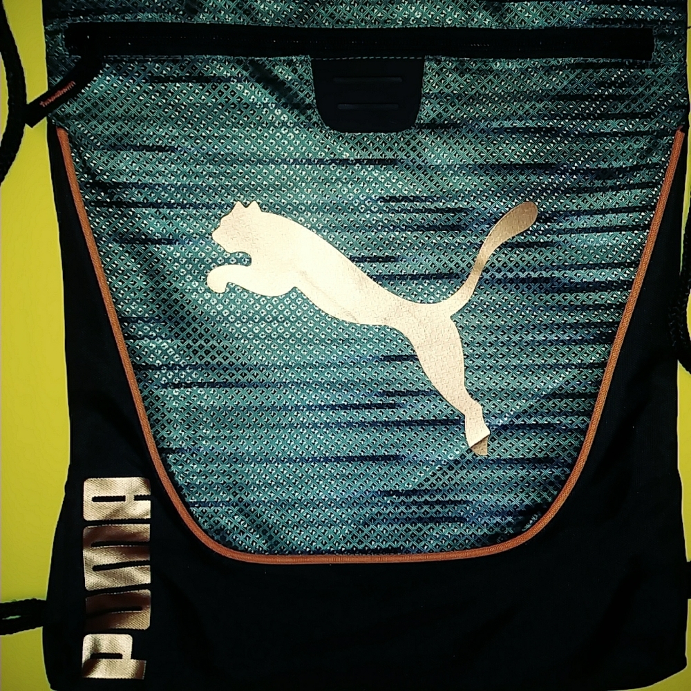 PUMA carrysack